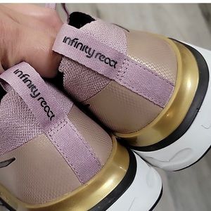 Nike Infinity React Running Shoes size 7